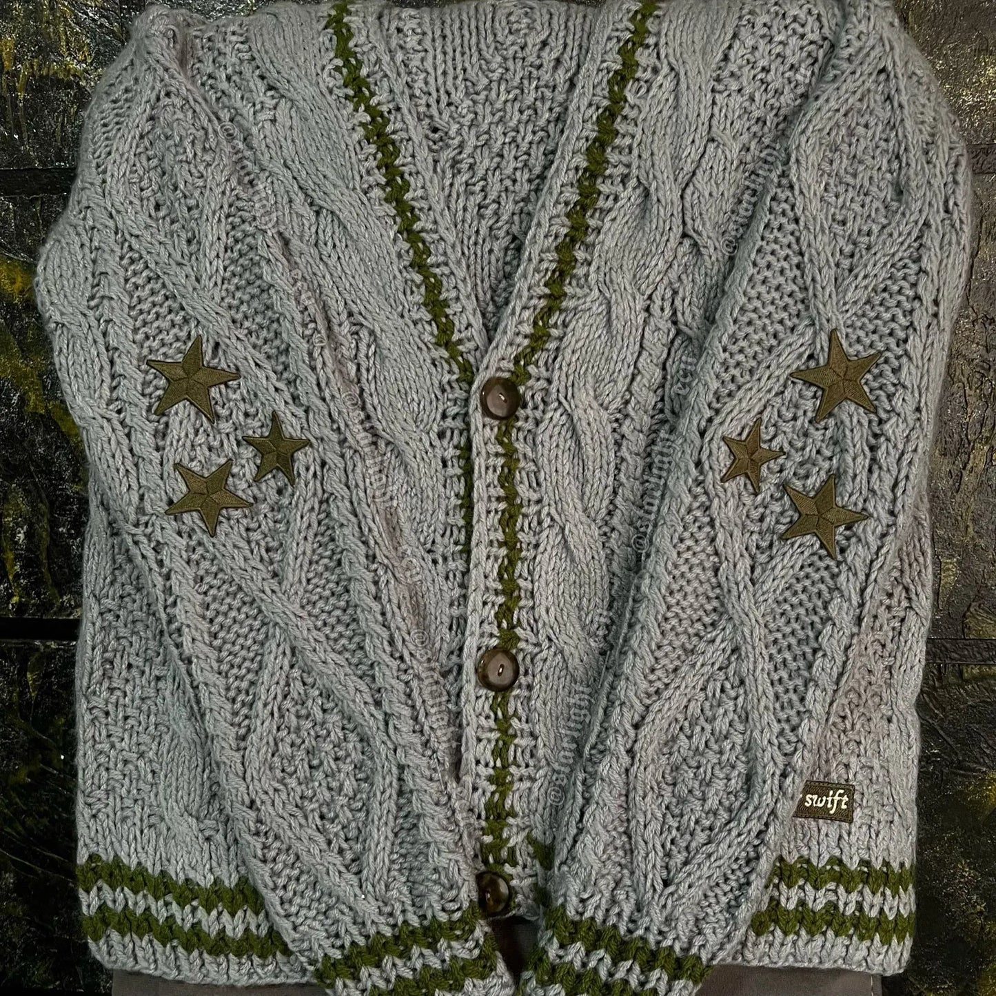Cardigan gris con verde TS