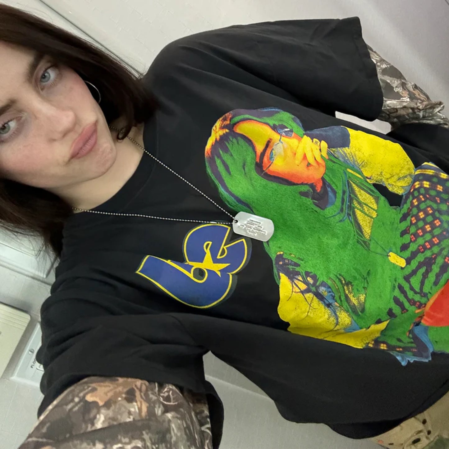Camiseta hit me hard and soft Billie eilish