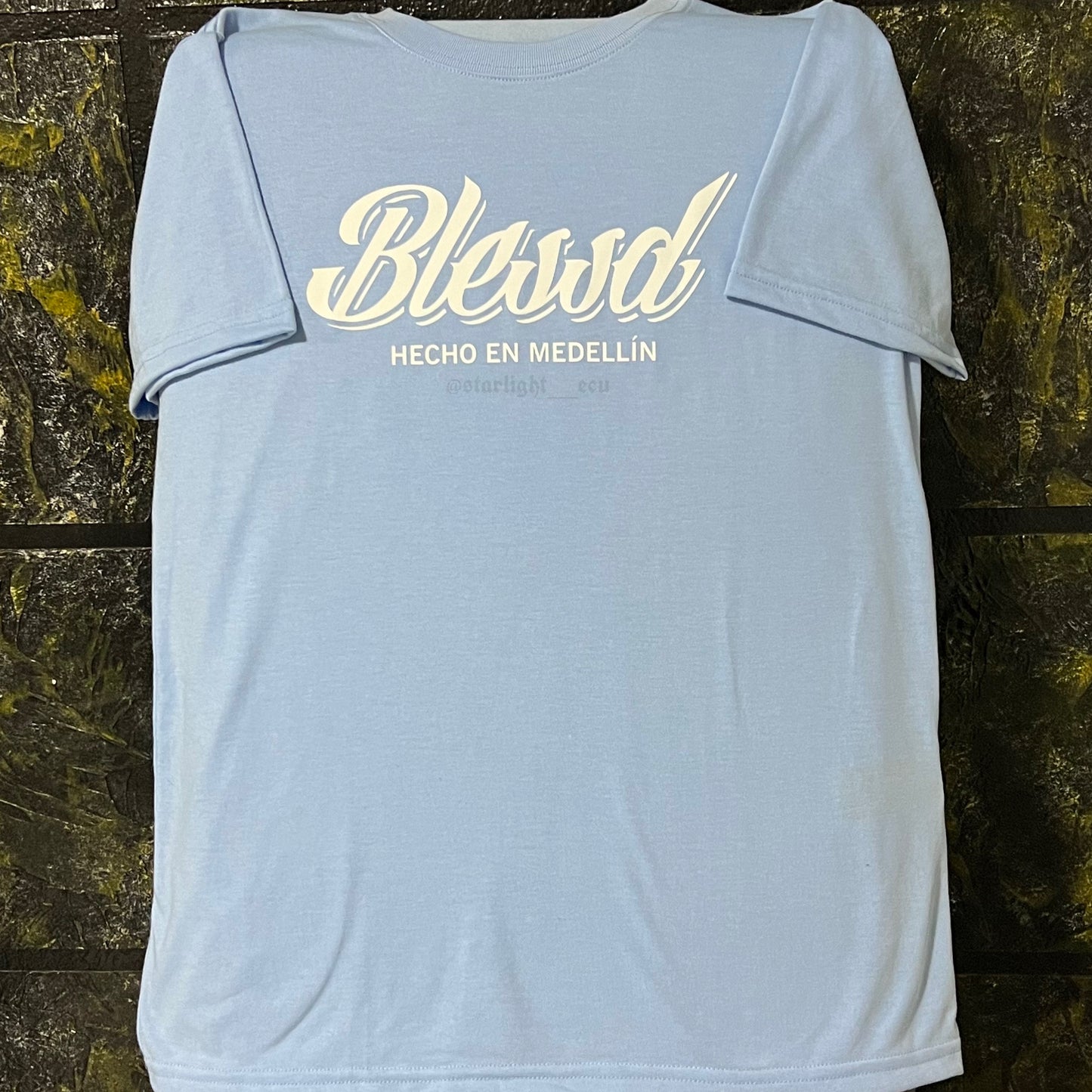 Camiseta Blessd hecho en Medellín