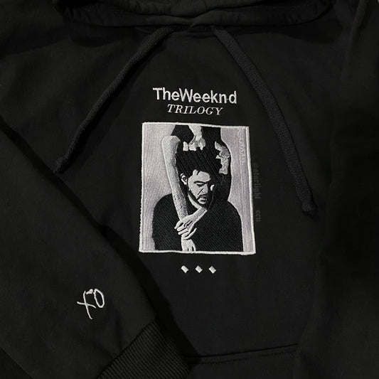 Hoodie bordado trilogy The Weeknd