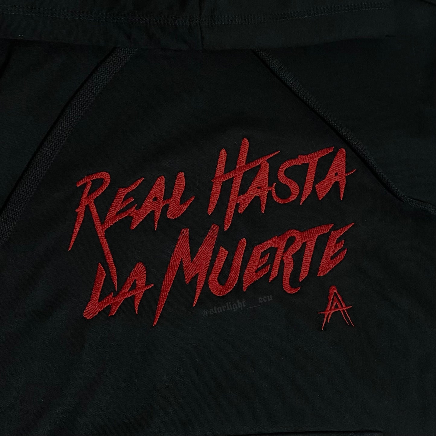 Hoodie bordado real hasta la muerte