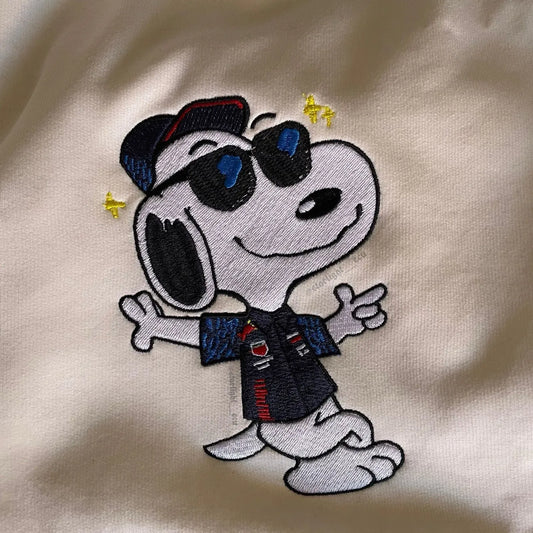 Hoodie bordado Red Bull snoopy