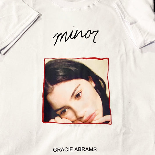 Camiseta minor Gracie Abrams