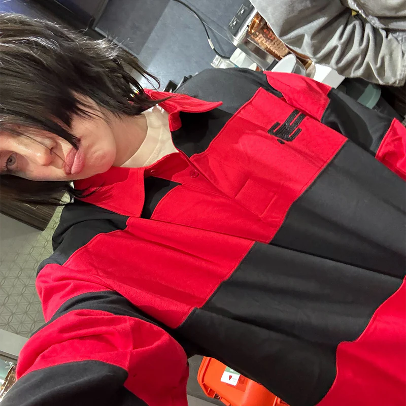 Buzo con cuello manga larga logo bordado Billie eilish