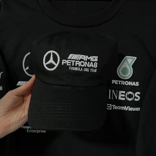 Gorra bordada mercedes